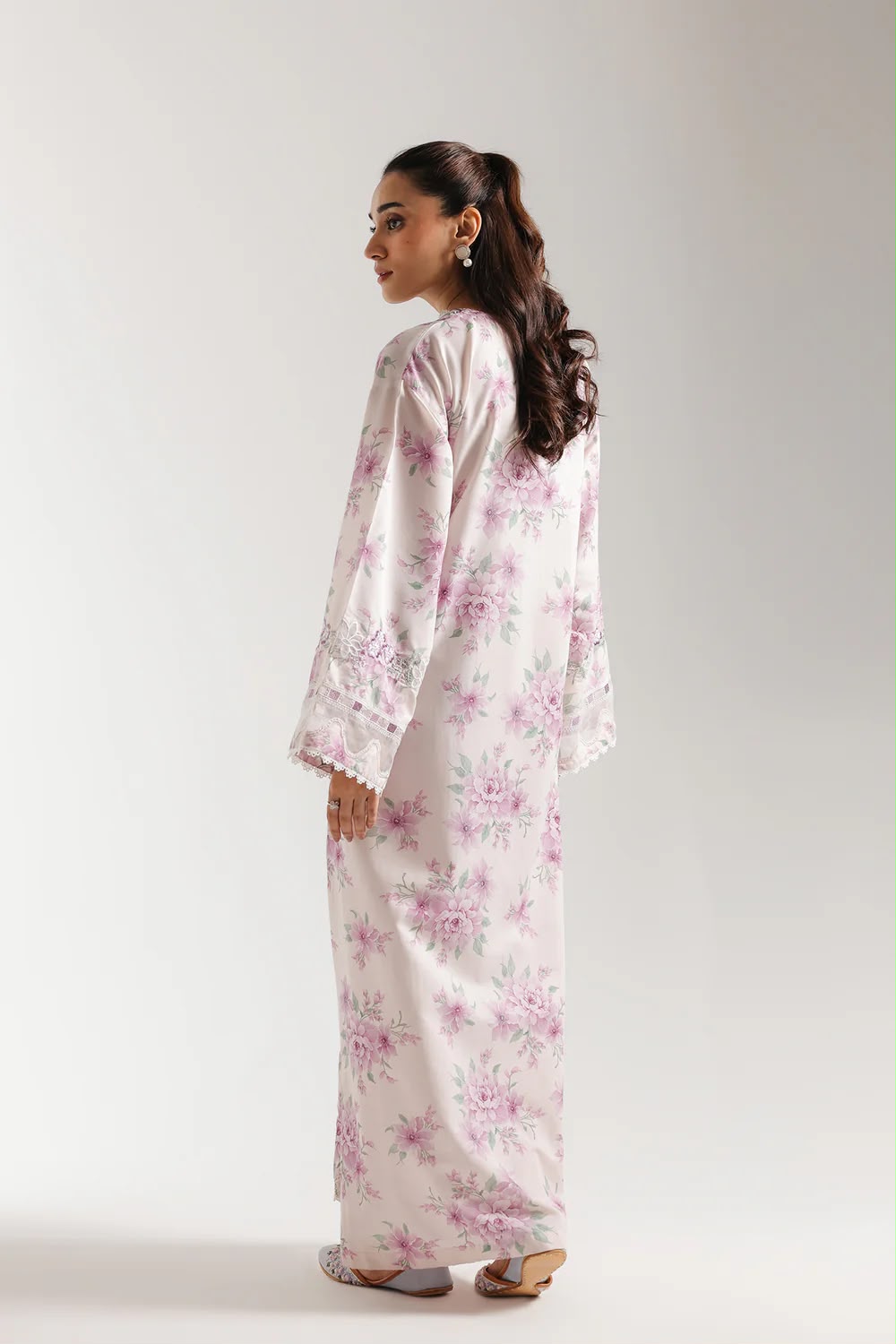 Outqlaas - Ethnic Inspired Luxury Silk Printed 3-Piece Ensemble