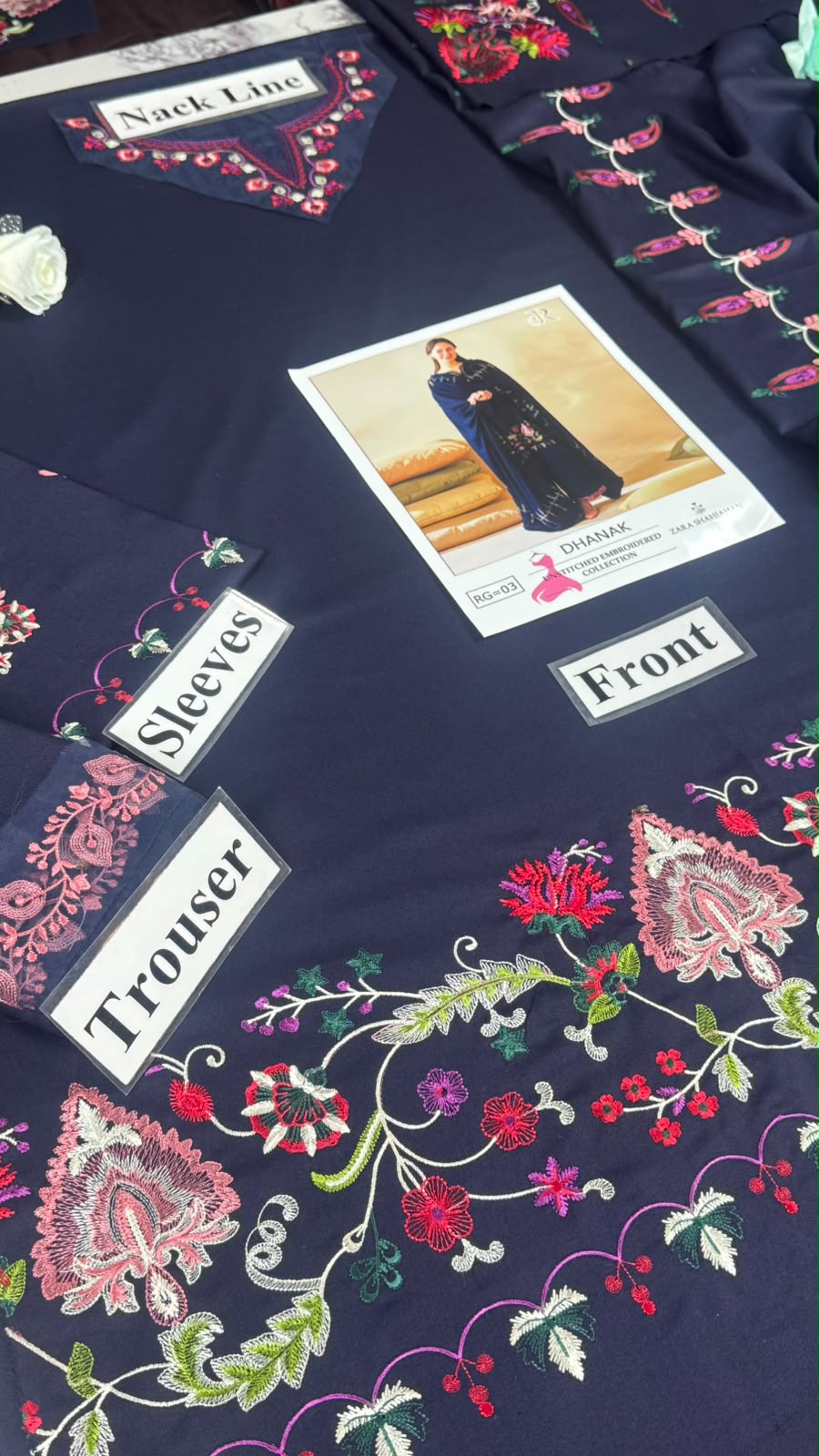 Embroidered Dhanak 3PC Unstitched Winter Suit