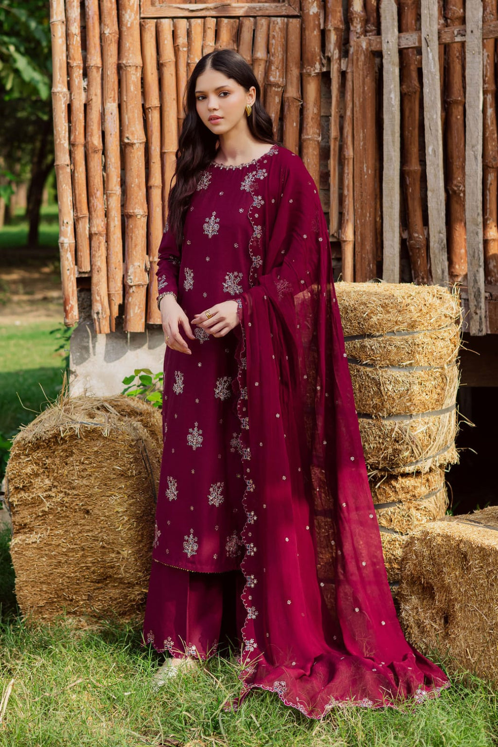Magenta Muse – 3pc unstitched Embroidered Lawn Suit (Inspired by Batik HB-194333)
