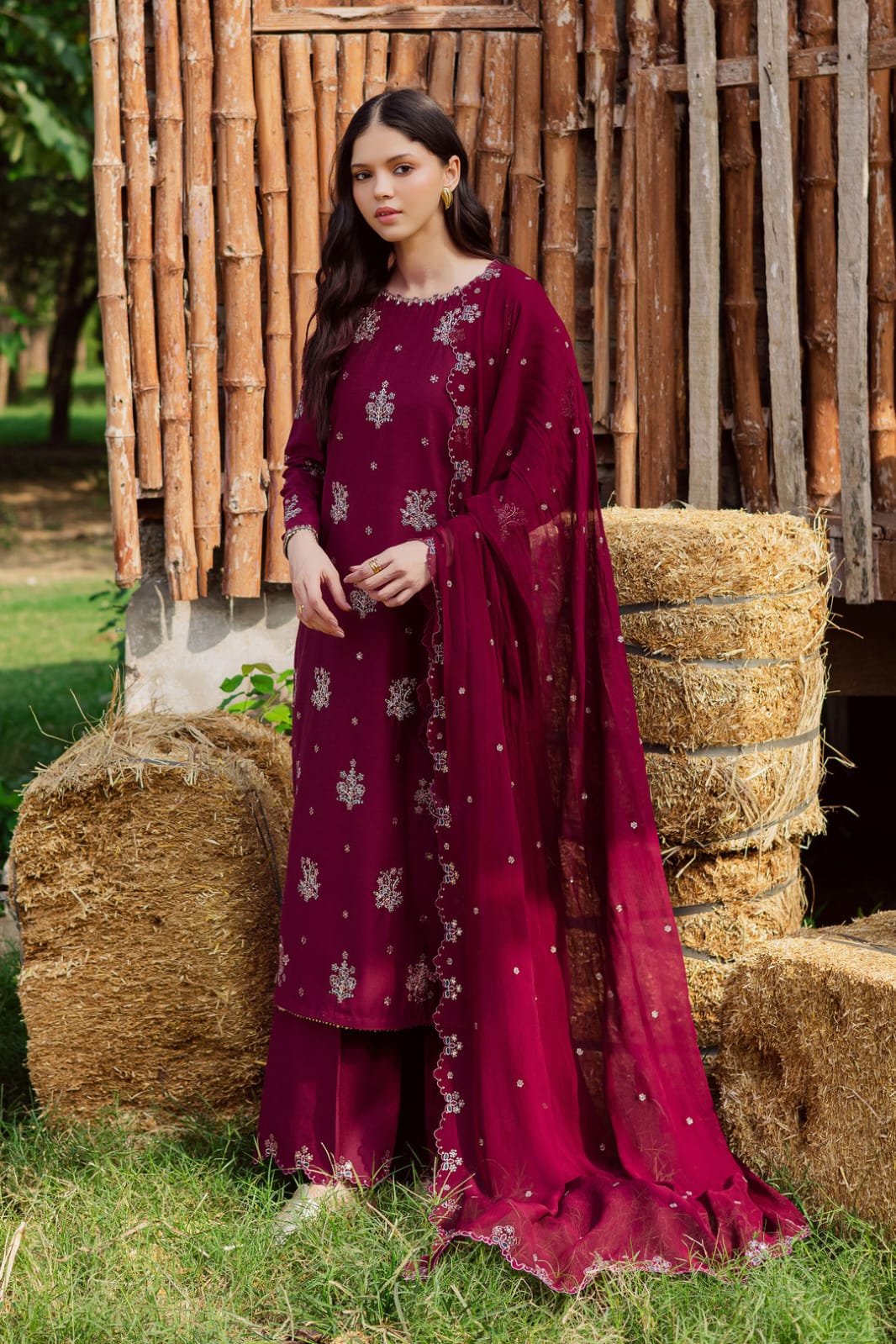 Magenta Muse – 3pc unstitched Embroidered Lawn Suit (Inspired by Batik HB-194333)