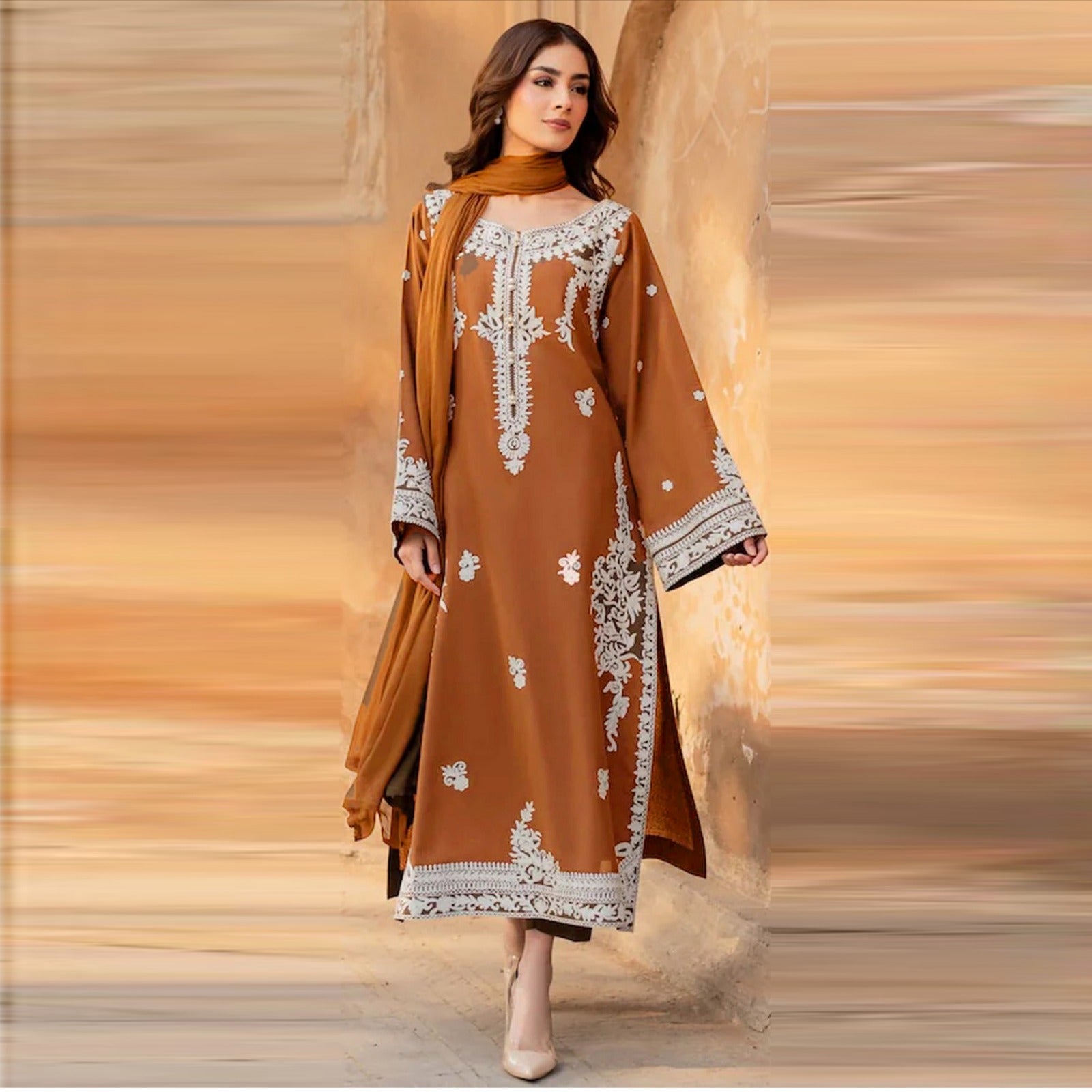 Amber Glow – 3pc unstitched Embroidered Lawn Suit (Inspired by Mirana HB-200333)