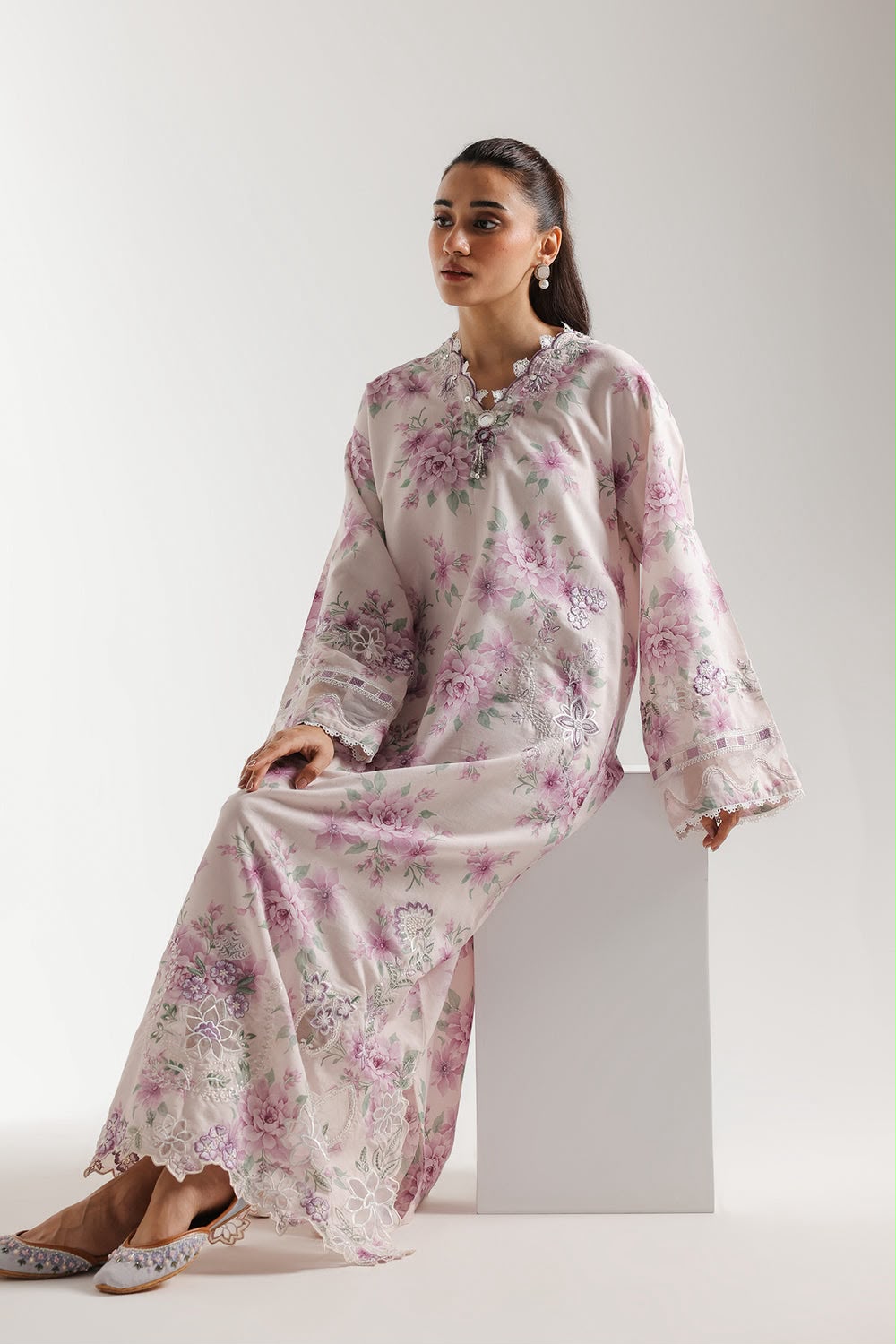 Outqlaas - Ethnic Inspired Luxury Silk Printed 3-Piece Ensemble